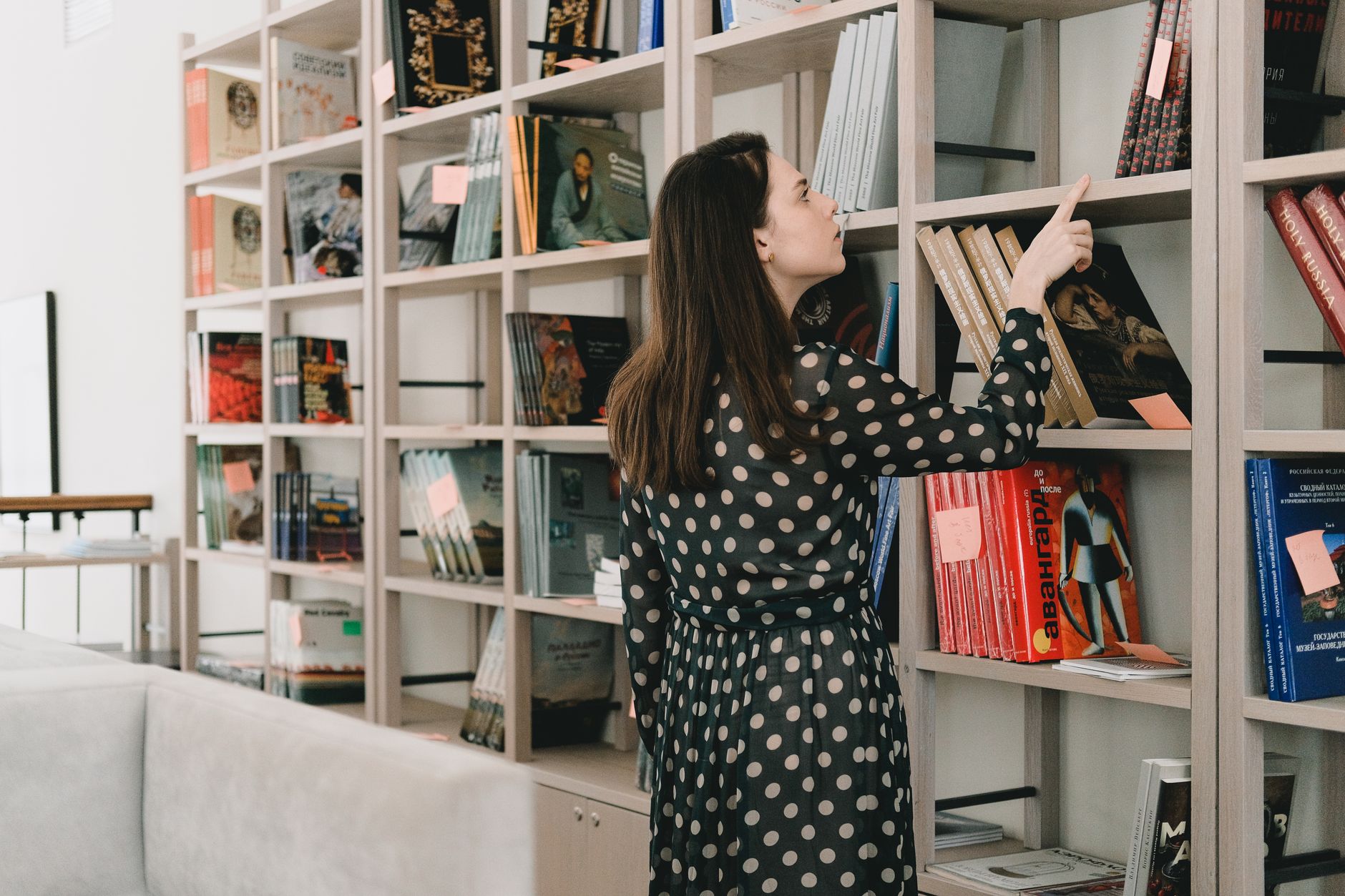 27 أفضل كتب التسويق على الإطلاق - اختياراتي الأفضل لعام 2026