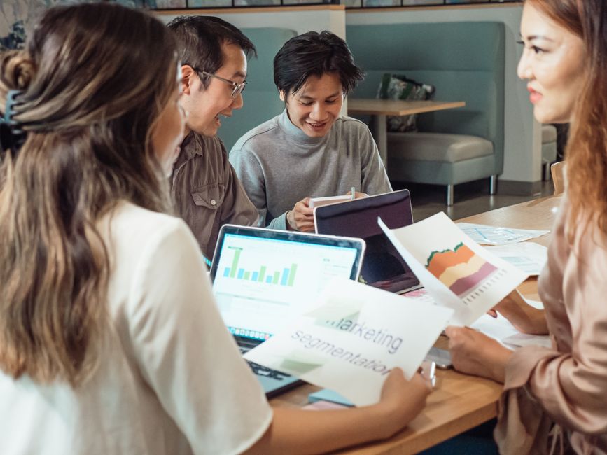 AI-Driven Customer Segmentation on AWS Marketplace - Unleash Insights AI-Driven Customer Segmentation on AWS Marketplace: Unleash Insights