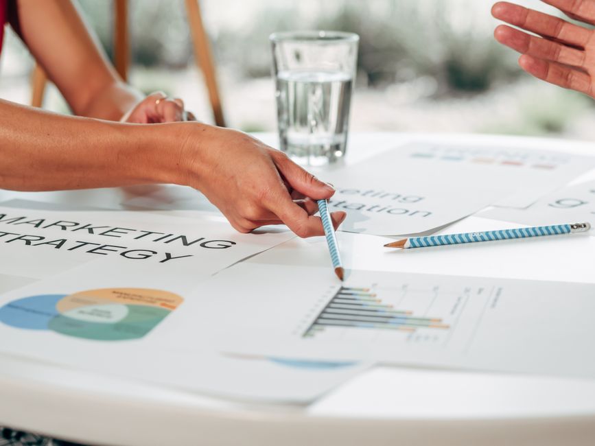 Prioritize Channels via Incremental Impact Forecasts