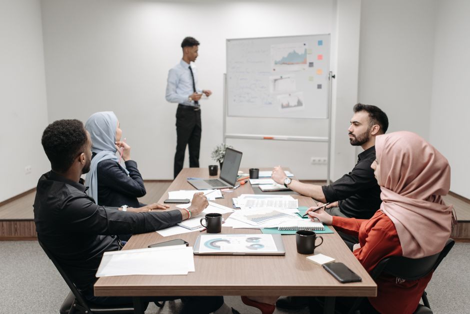 Practical Onboarding Metrics for 2025