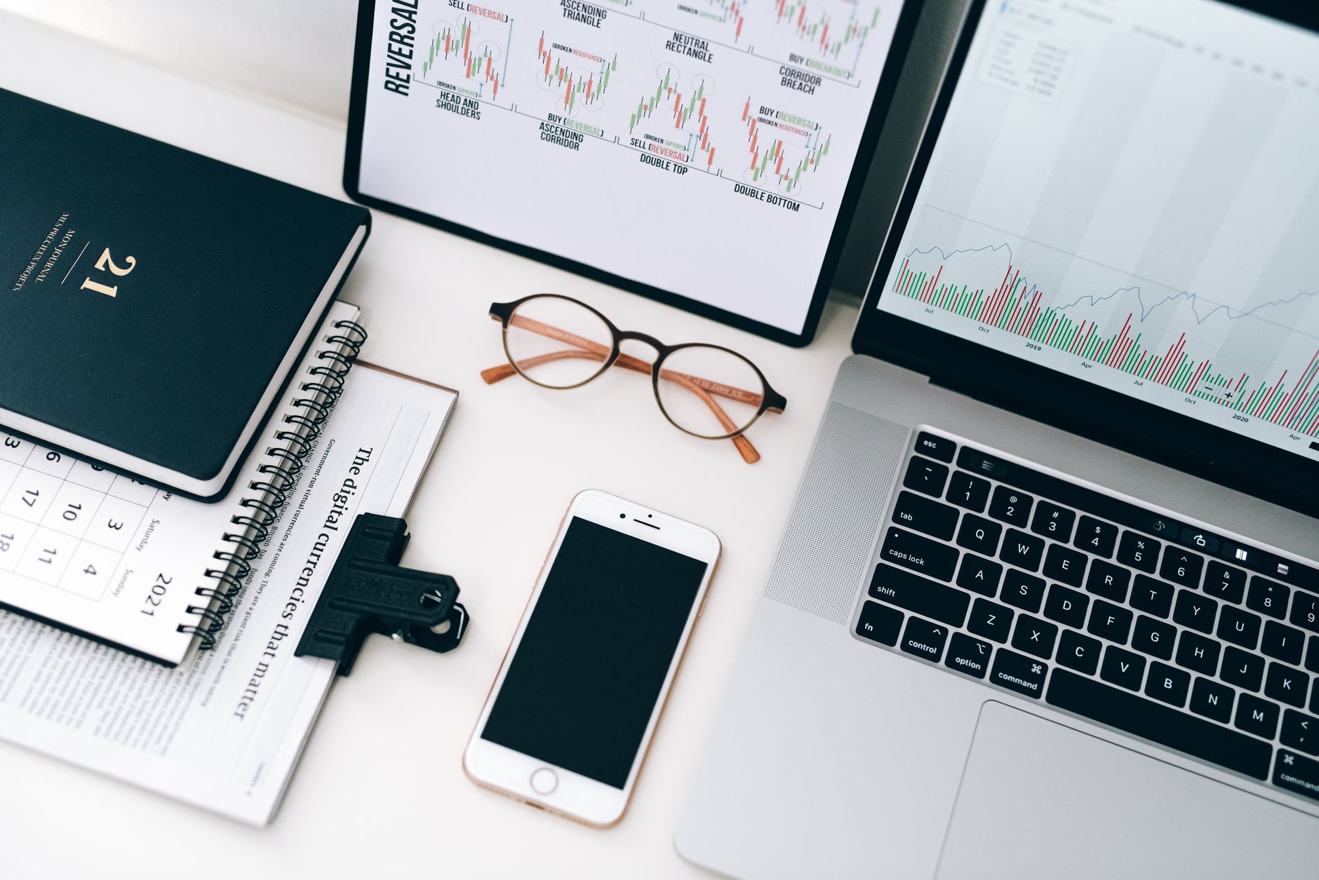 Performance Marketing: Tools to Boost ROI and Campaign Performance; - Influencer Marketing