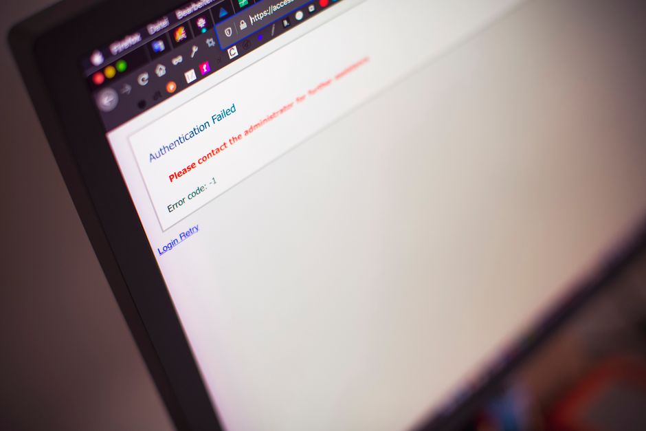 Checkout Optimization: Minimize Forms, Enable Guest Checkout, and Display Trust Signals