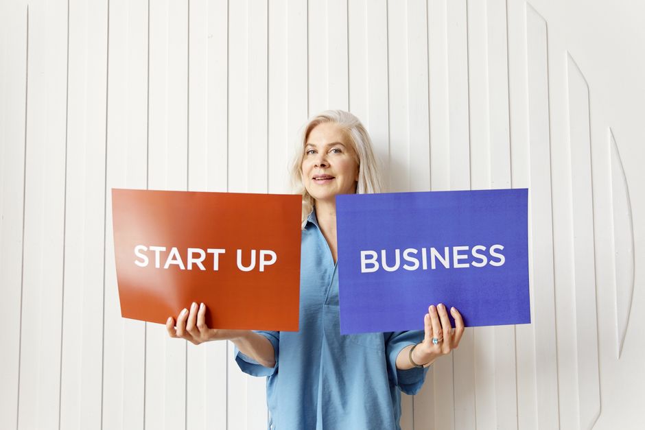 Lean experimentation: hypothesis design, rapid prototyping, and A/B testing