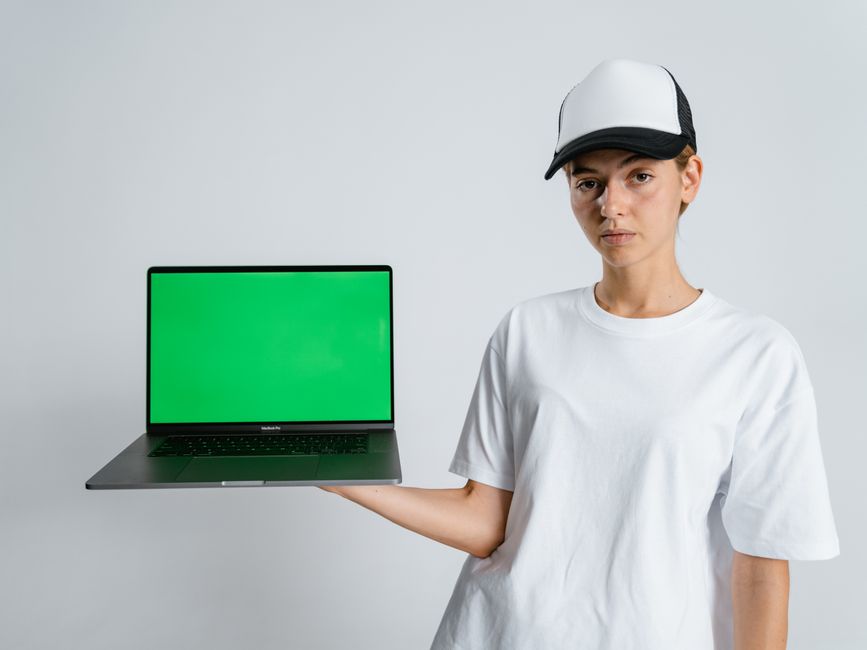 Subtitle your videos: timing, readability, and multilingual support
