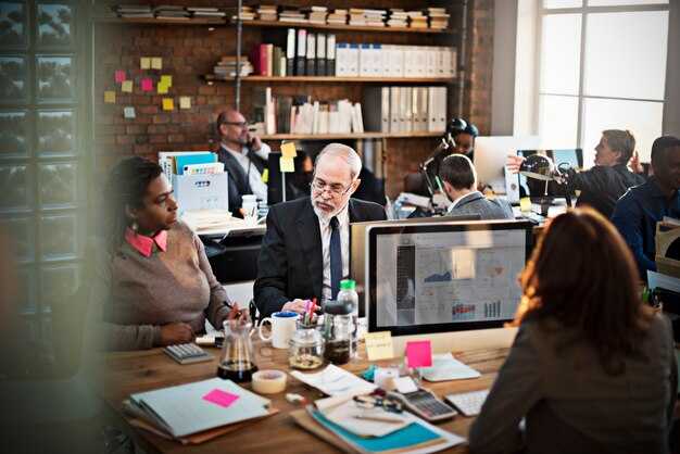 Ranking criteria and data sources for manufacturing agencies