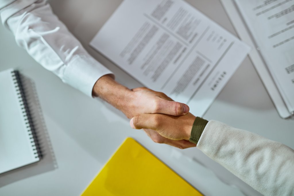 The Key Elements of a Compliant Employee Agreement