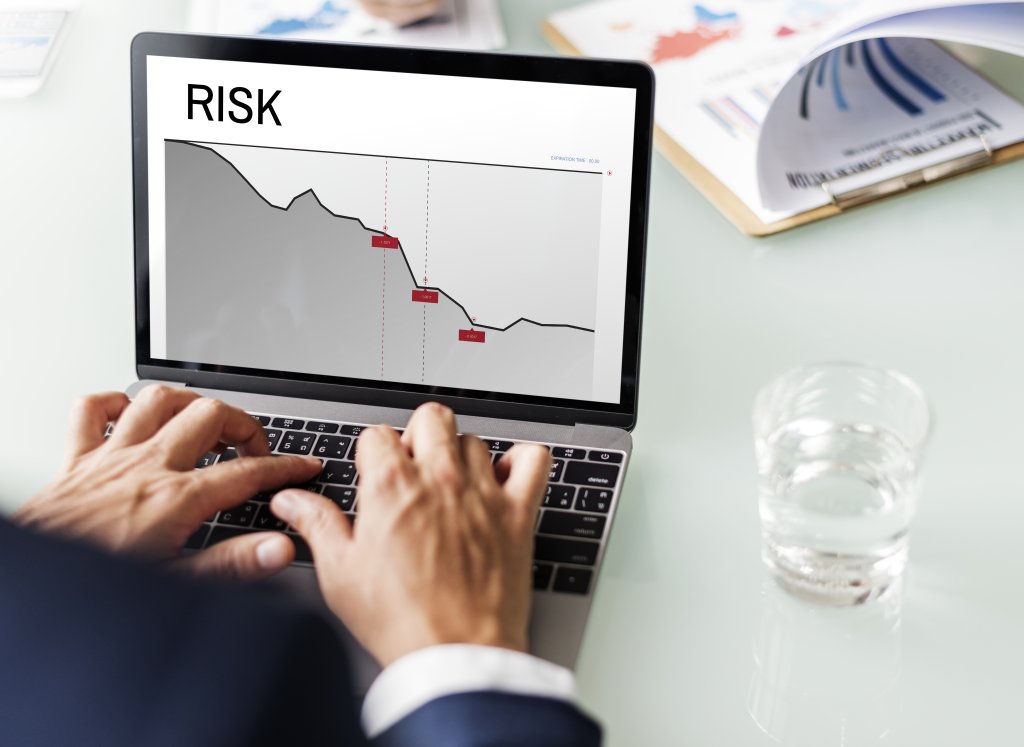 5 Legal Structures That Help Minimize Corporate Risk